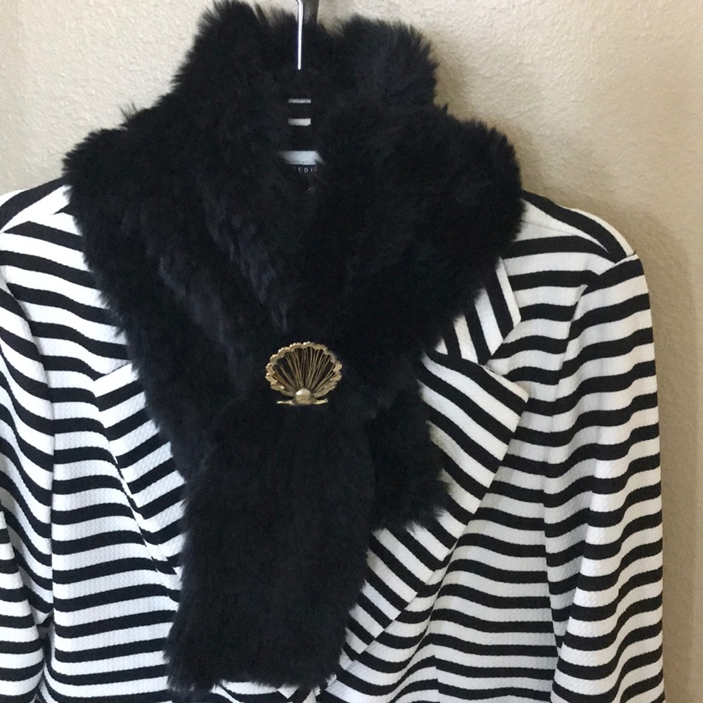 Faux fur scarf accessory!
